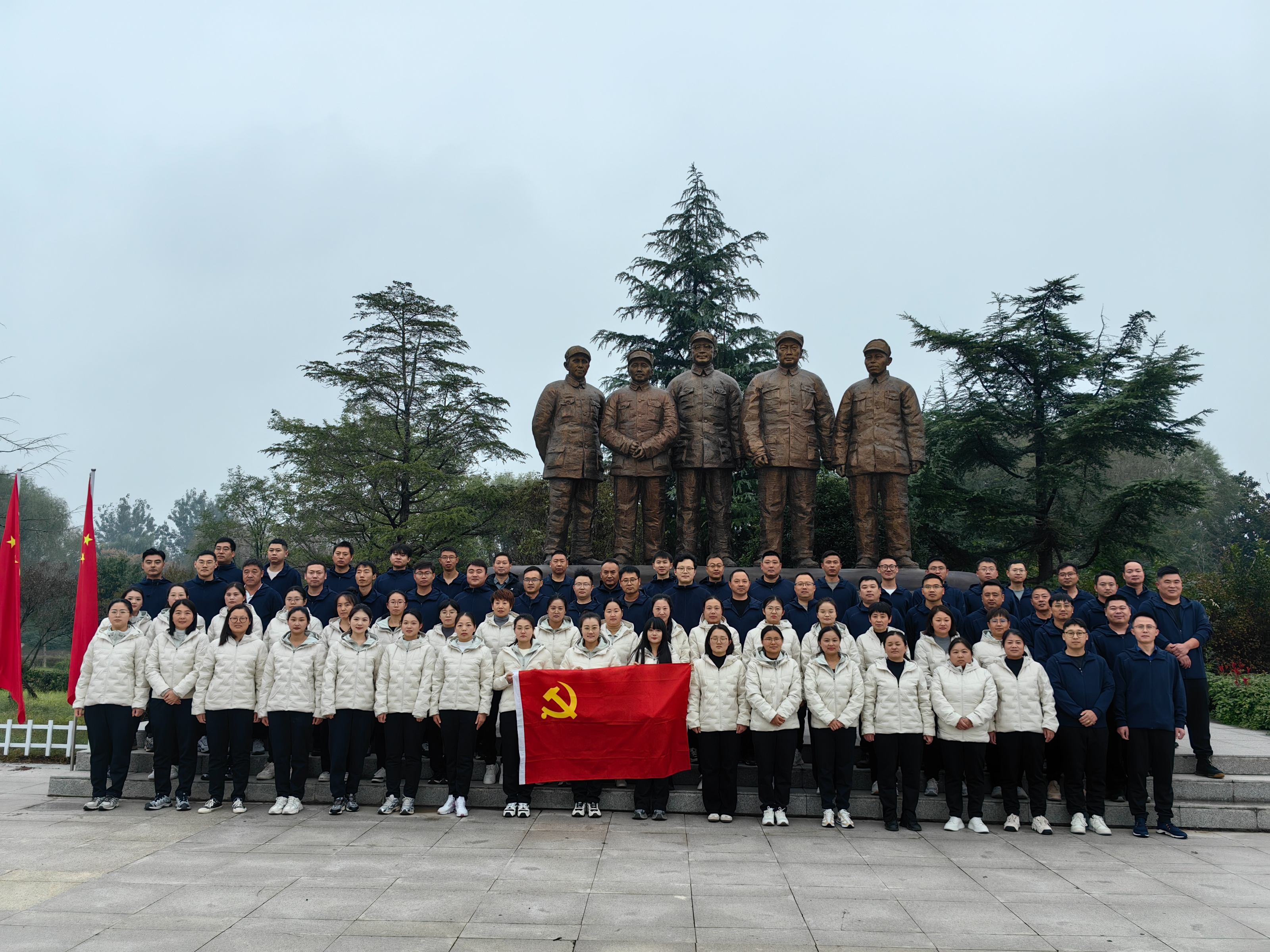 1761610438539016.jpg 大合照 (1).jpg